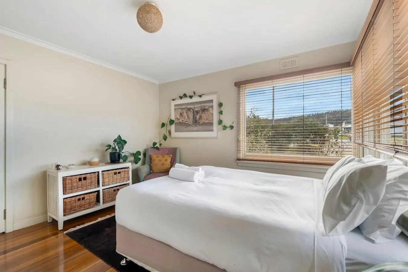 Tranquil Home In Howrah Australia